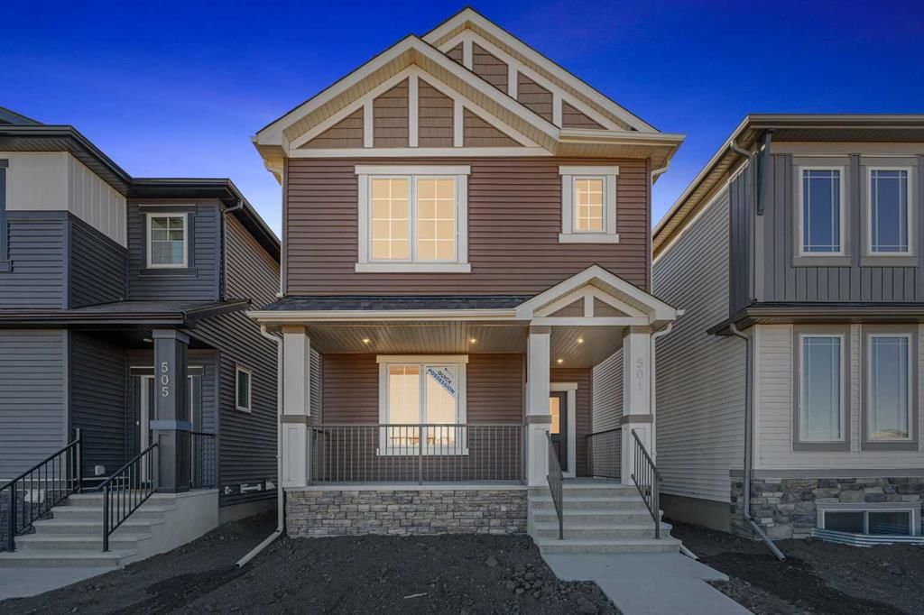 501 Hotchkiss Drive SE, Calgary — main listing photo