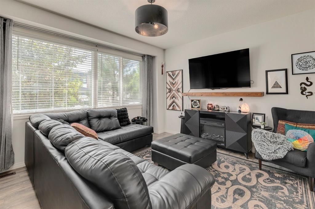 53 Seton Manor SE, Calgary — photo 5 of 49