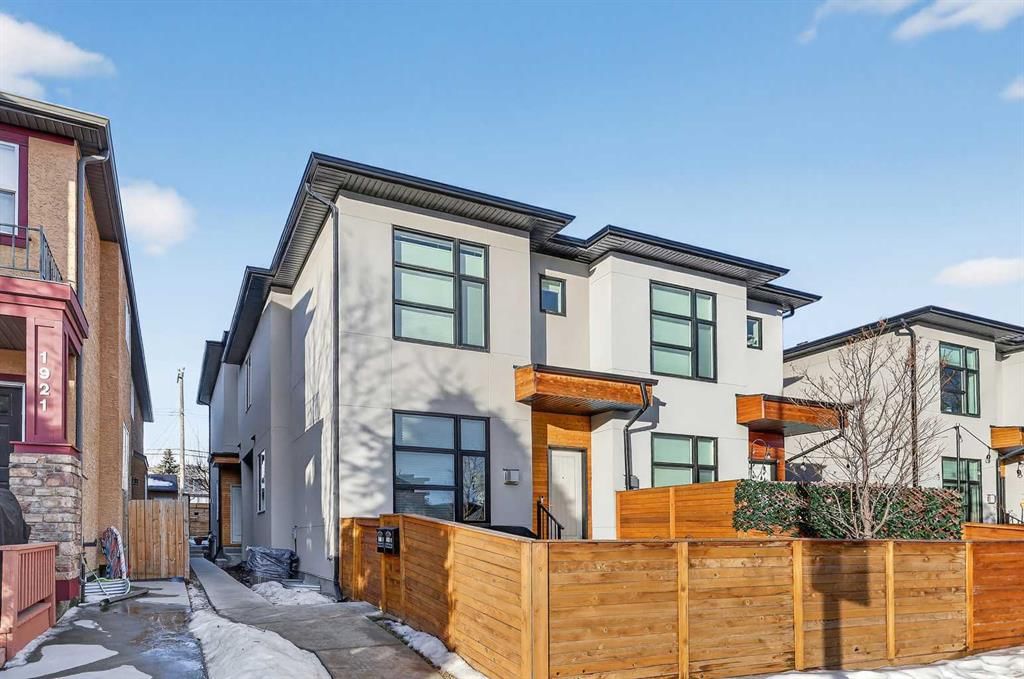 2, 1919 30 Street SW, Calgary — main listing photo