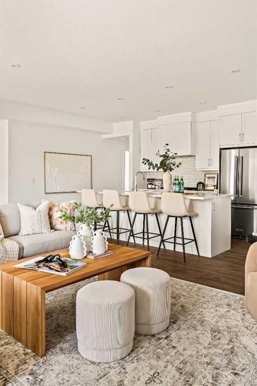 611 Sovereign Common SW, Calgary — photo 4 of 41