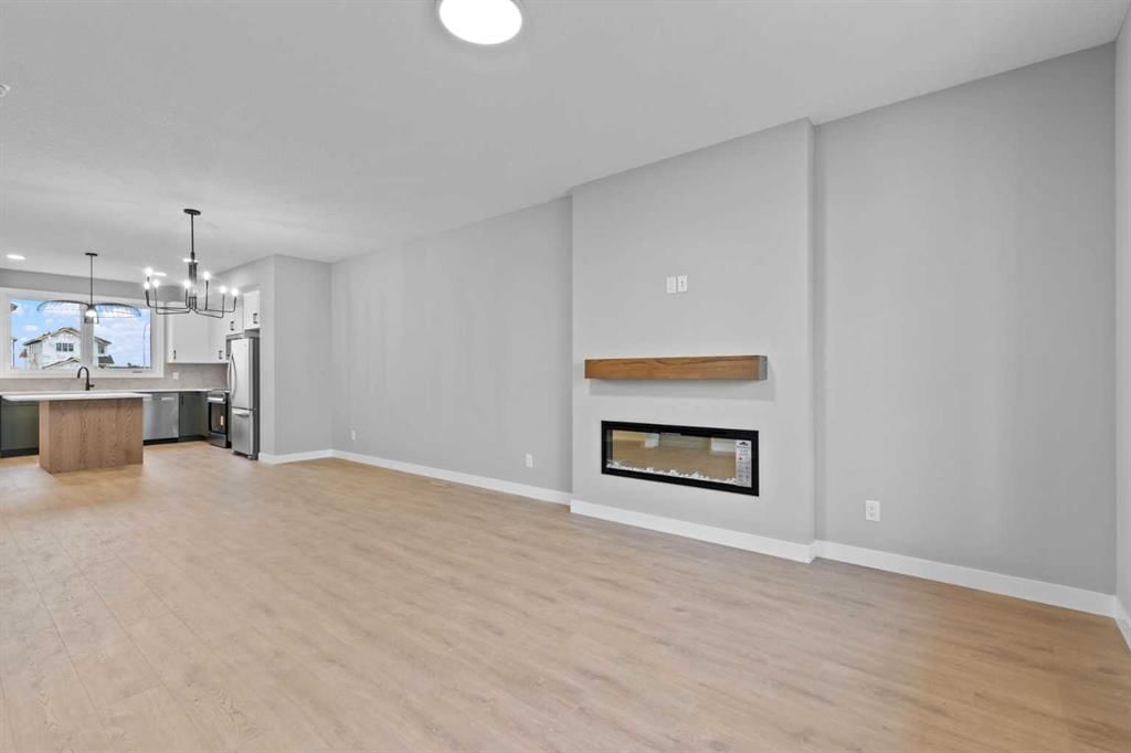 191 Belvedere Crescent SE, Calgary — photo 3 of 33
