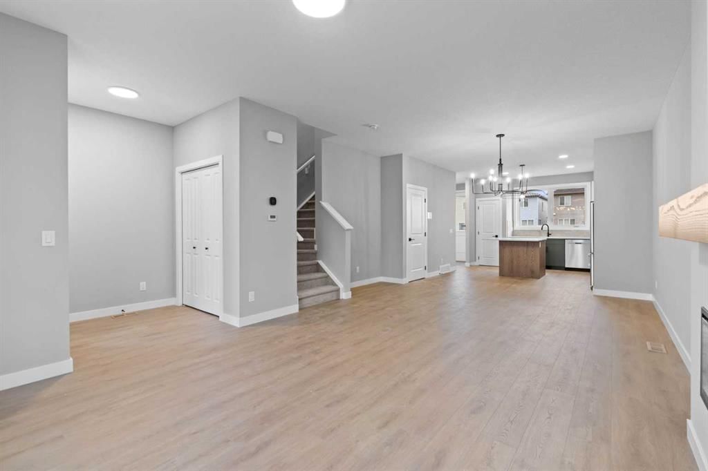 191 Belvedere Crescent SE, Calgary — photo 5 of 33