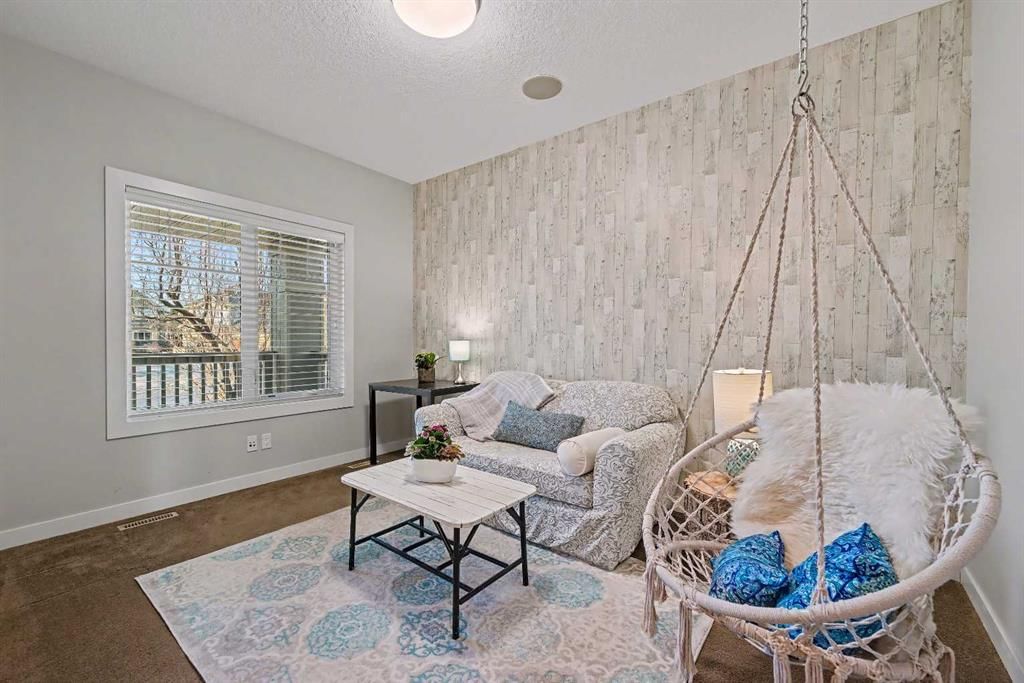 39 Elgin Estates Green SE, Calgary — photo 3 of 50