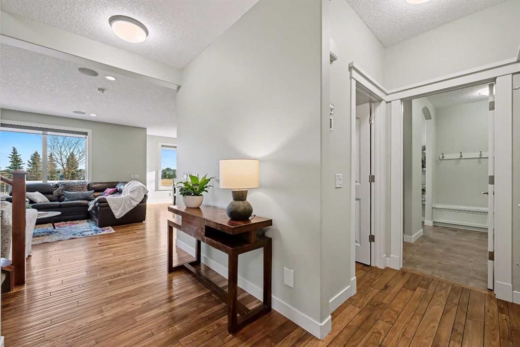 39 Elgin Estates Green SE, Calgary — photo 4 of 50