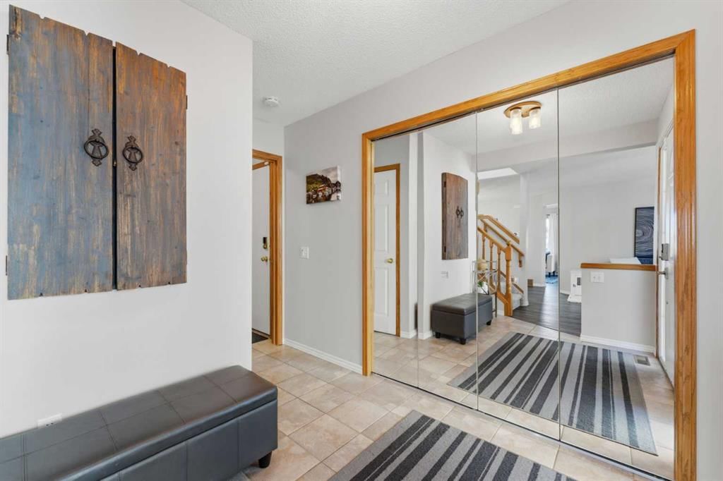 175 Macewan Park Circle NW, Calgary — photo 3 of 44
