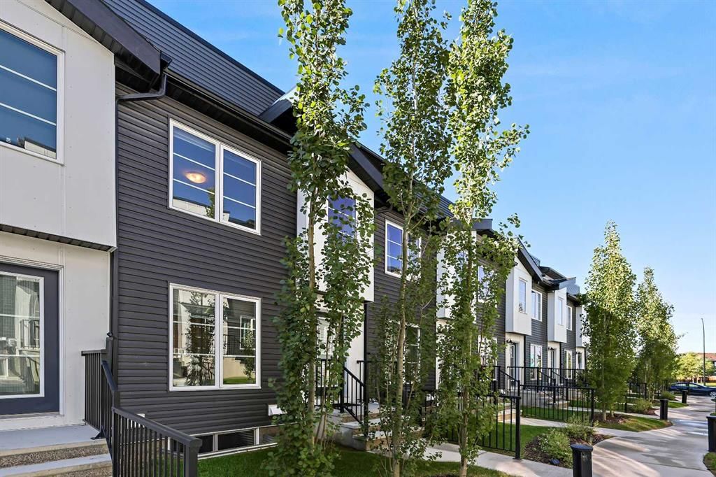 107, 474 Seton Circle SE, Calgary — photo 5 of 50