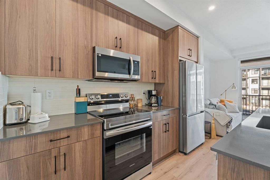215, 70 Sage Hill Walk NW, Calgary — photo 5 of 25
