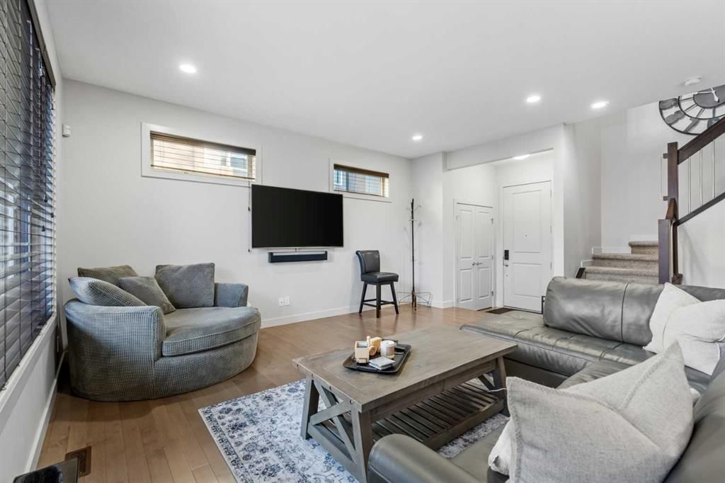 2, 312 12 Avenue NE, Calgary — photo 5 of 41