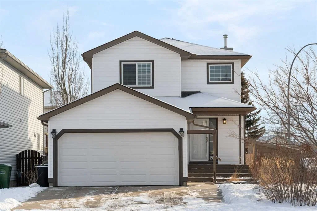 201 Harvest Creek Close NE, Calgary — main listing photo
