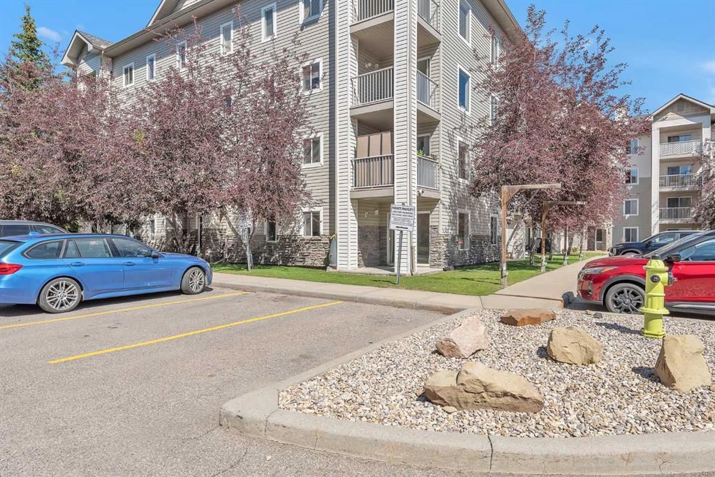 102, 2000 Somervale Court SW, Calgary — photo 3 of 31