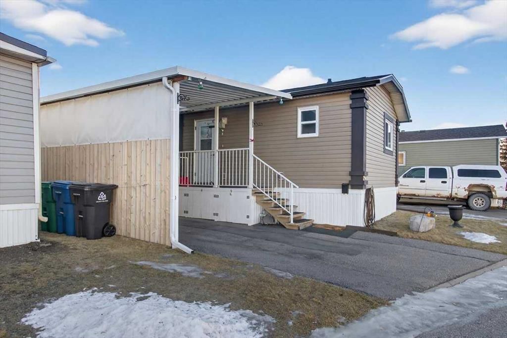 296, 99 Arbour Lake Road NW, Calgary — photo 4 of 35