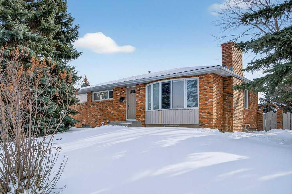 275 Westminster Drive SW, Calgary — main listing photo