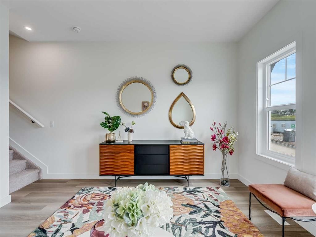 102, 2231 81st Street SW, Calgary — photo 4 of 35