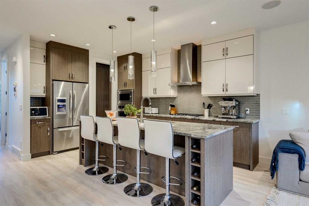 933 32 Street NW, Calgary — photo 5 of 50