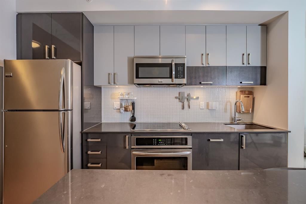 309, 550 Riverfront Avenue SE, Calgary — photo 4 of 33