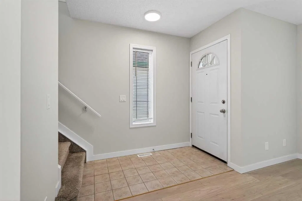 186 Harvest Rose Circle NE, Calgary — photo 4 of 50