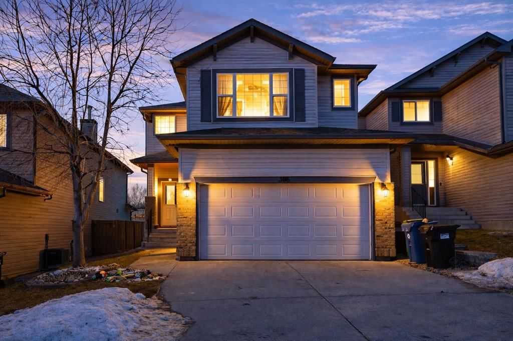 306 Rockyspring Circle NW, Calgary — main listing photo