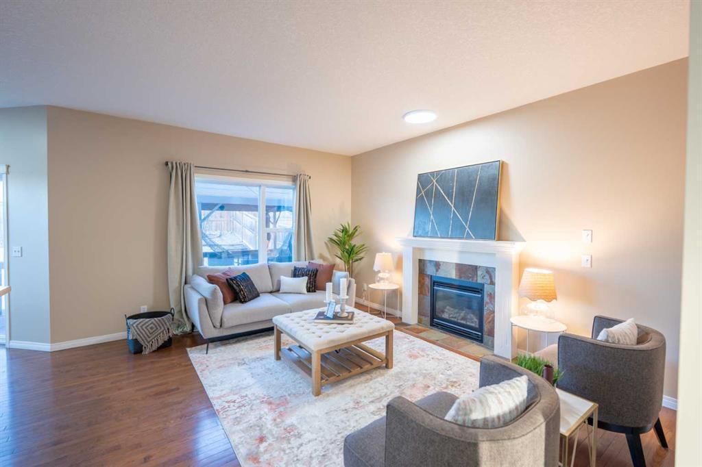 306 Rockyspring Circle NW, Calgary — photo 4 of 45