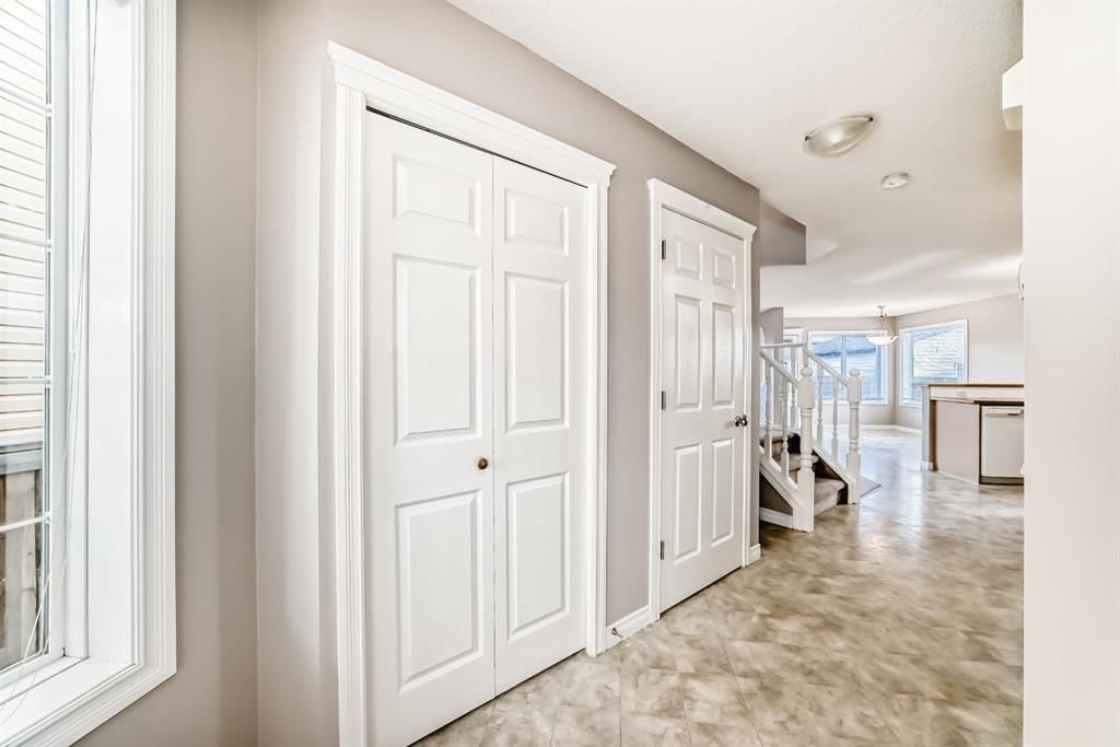 269 Covewood Circle NE, Calgary — photo 3 of 38