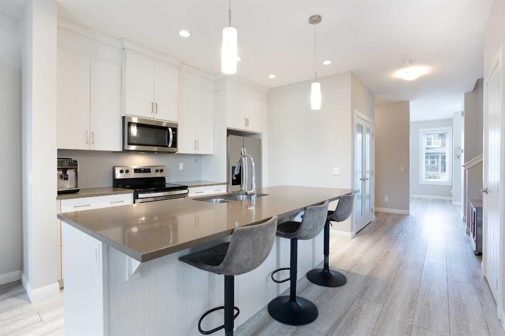 46 Evanston Hill NW, Calgary — photo 5 of 37