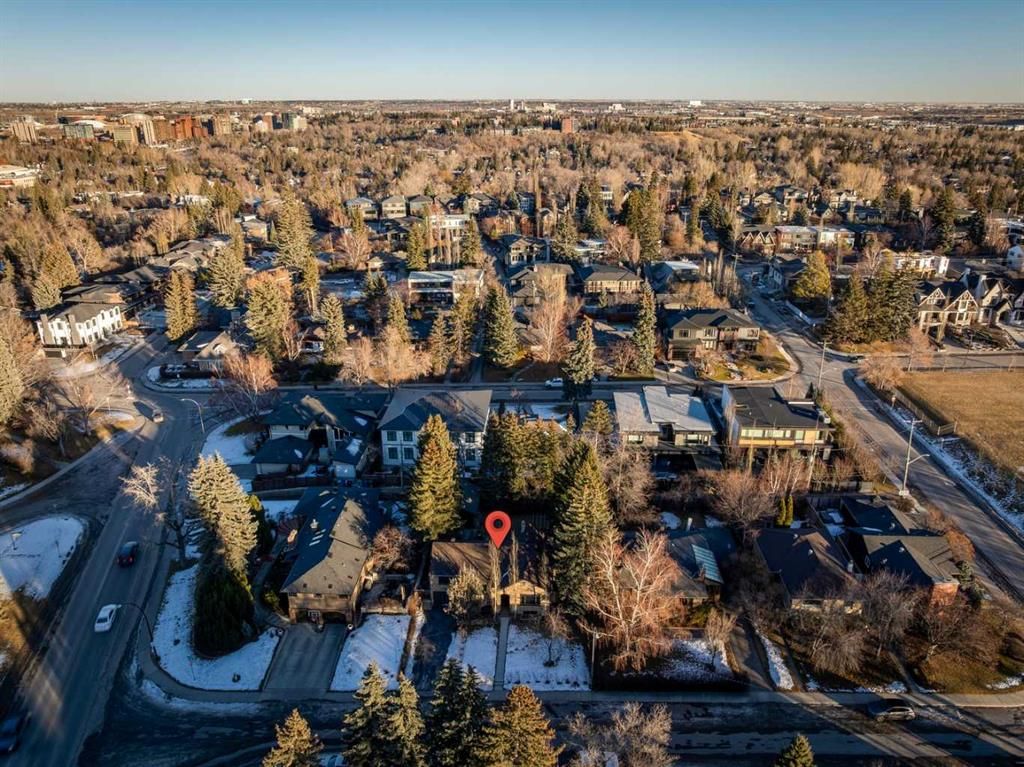 3404 11 Street SW, Calgary — photo 5 of 46