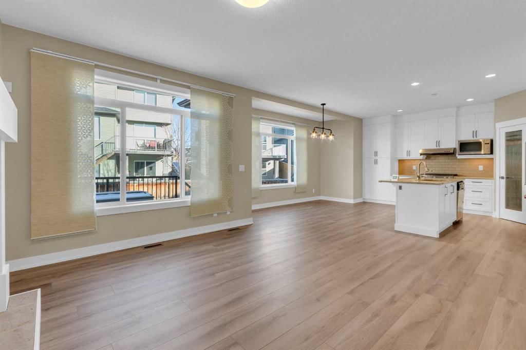 179 Panatella Cape NW, Calgary — photo 5 of 43