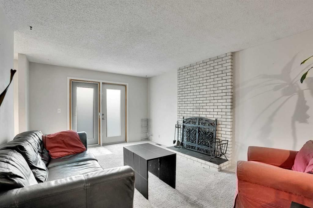 7915 Ranchview Drive NW, Calgary — photo 4 of 42