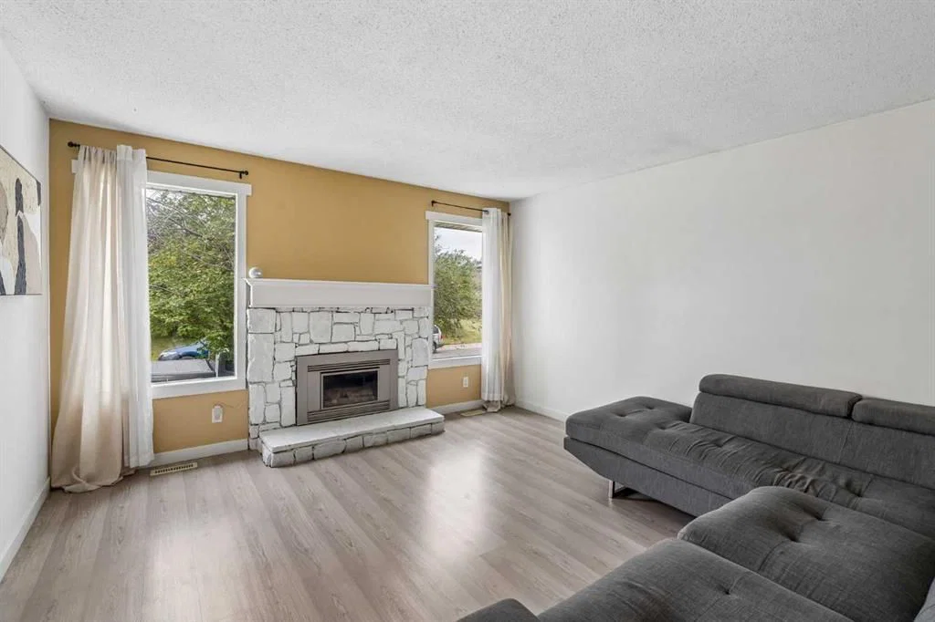 212 Whitman Place NE, Calgary — photo 4 of 30