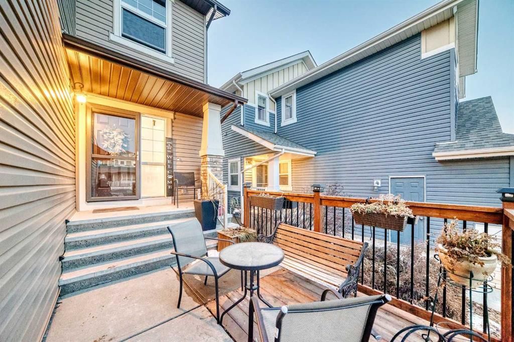 719 Panamount Boulevard NW, Calgary — photo 2 of 37