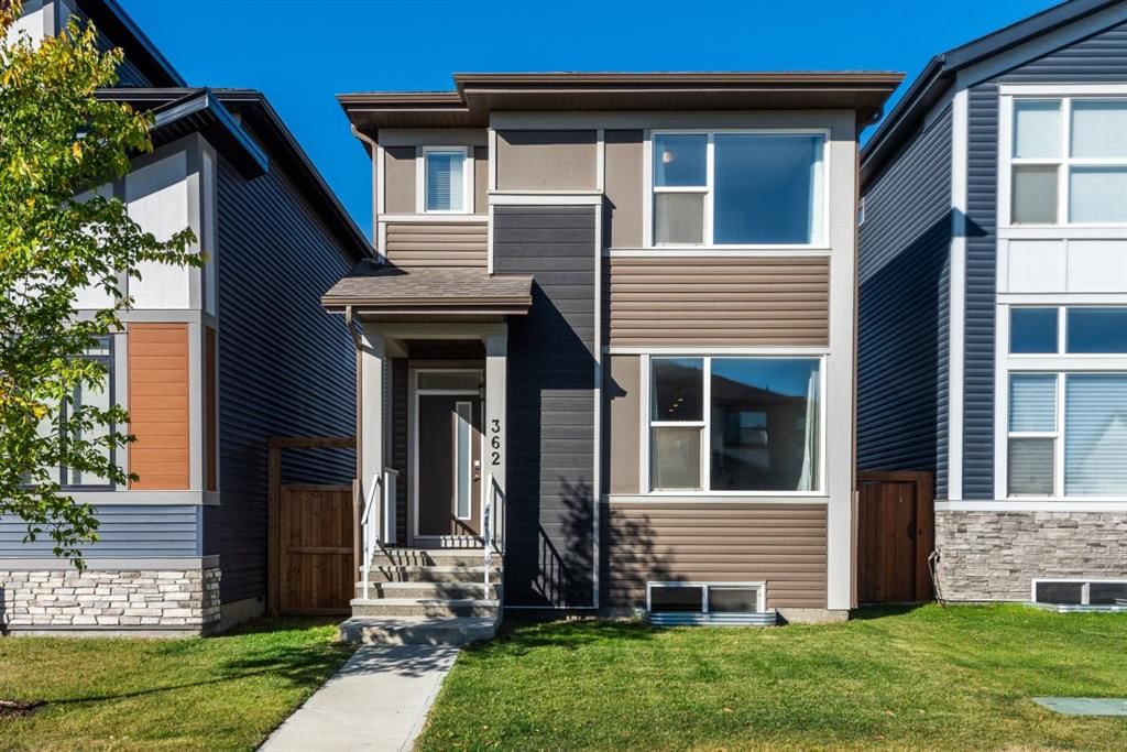 362 Wolf Creek Manor SE, Calgary — photo 2 of 31