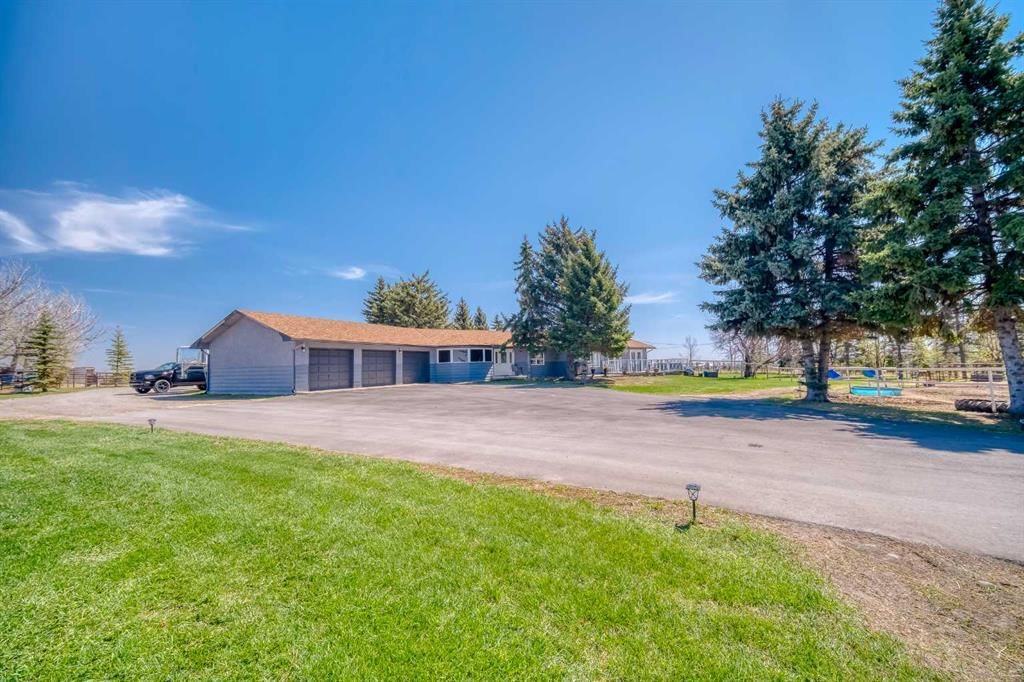 354142 48 Street E, Rural Foothills County — photo 2 of 50