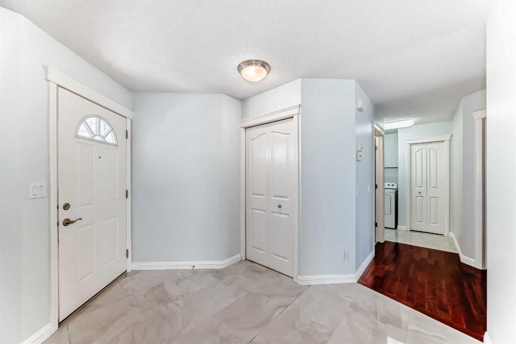 234 Panatella Boulevard NW, Calgary — photo 2 of 50