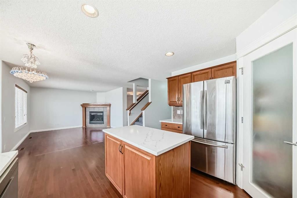 234 Panatella Boulevard NW, Calgary — photo 5 of 50