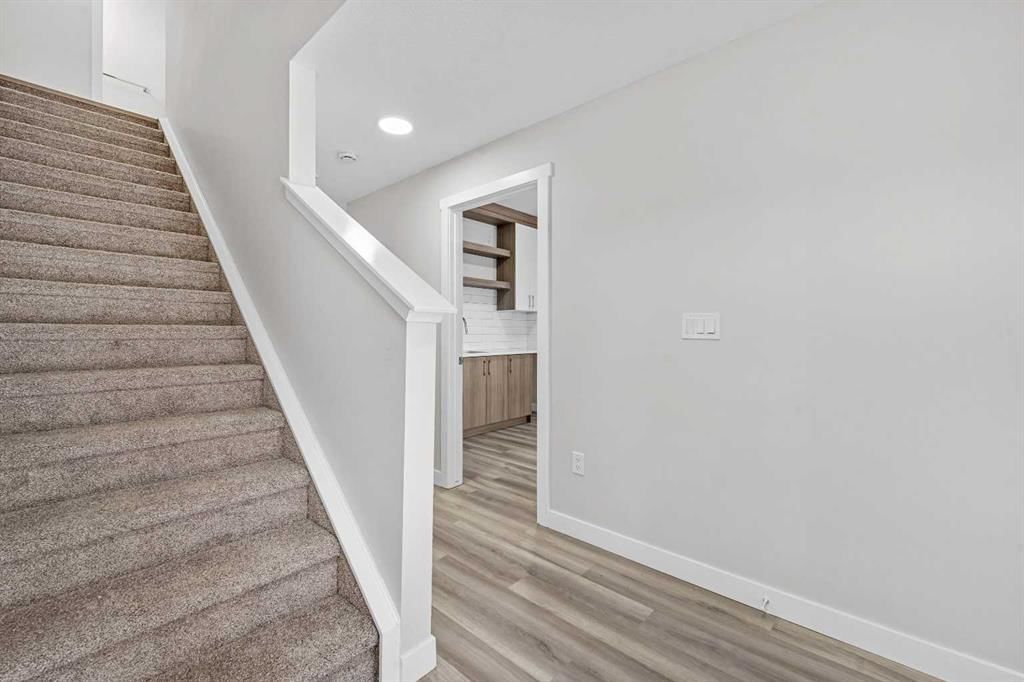 331 Red Sky Terrace NE, Calgary — photo 4 of 44
