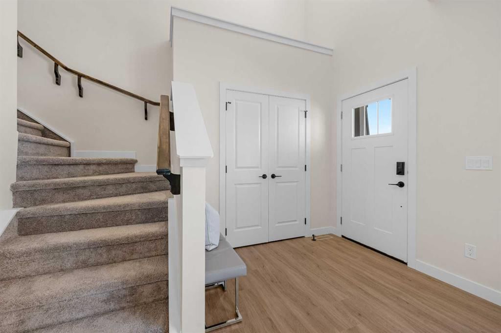 28 Buffaloberry Manor SE, Calgary — photo 2 of 50
