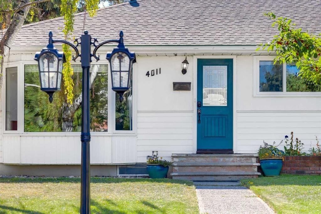 4011 25 Avenue SW, Calgary — photo 2 of 40