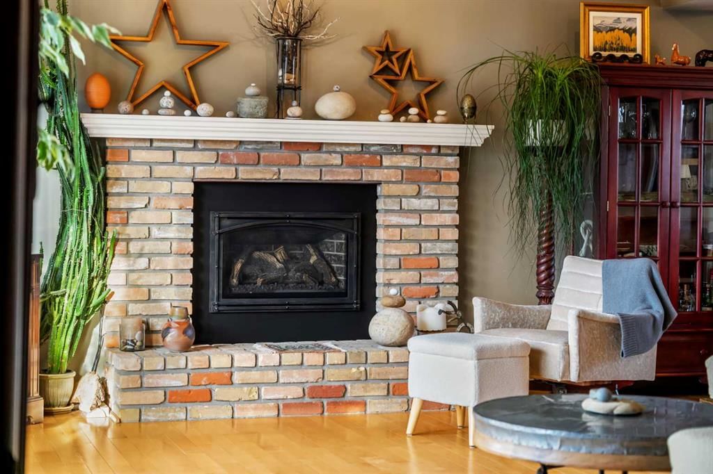 3212 1 Street NW, Calgary — photo 5 of 49