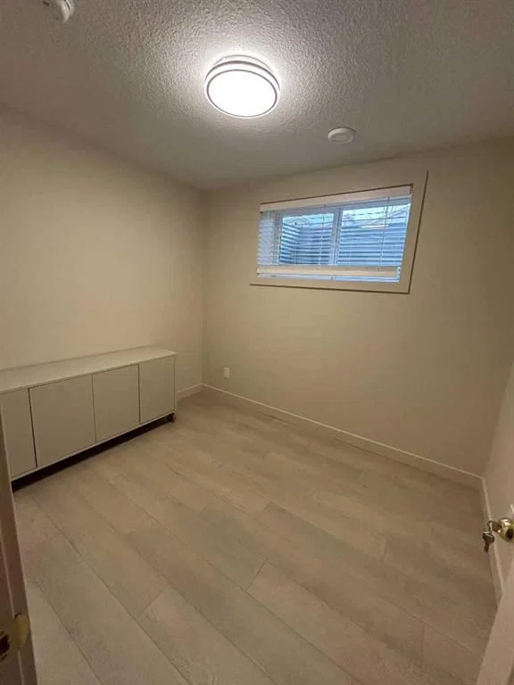 1378 148 Avenue NW, Calgary — photo 5 of 7