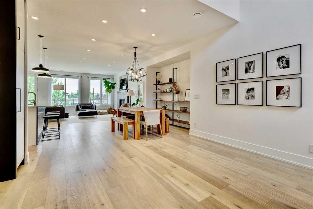 2, 1538 34 Avenue SW, Calgary — main listing photo