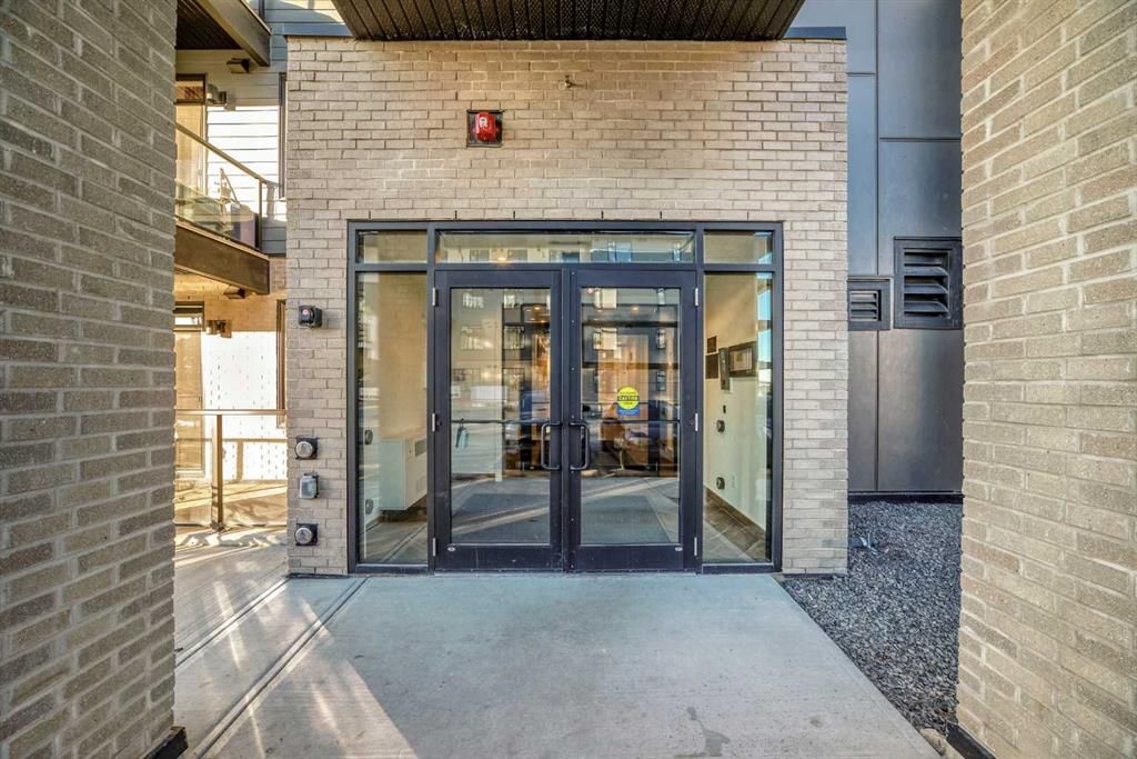 2310, 3700 Seton Avenue SE, Calgary — photo 5 of 33