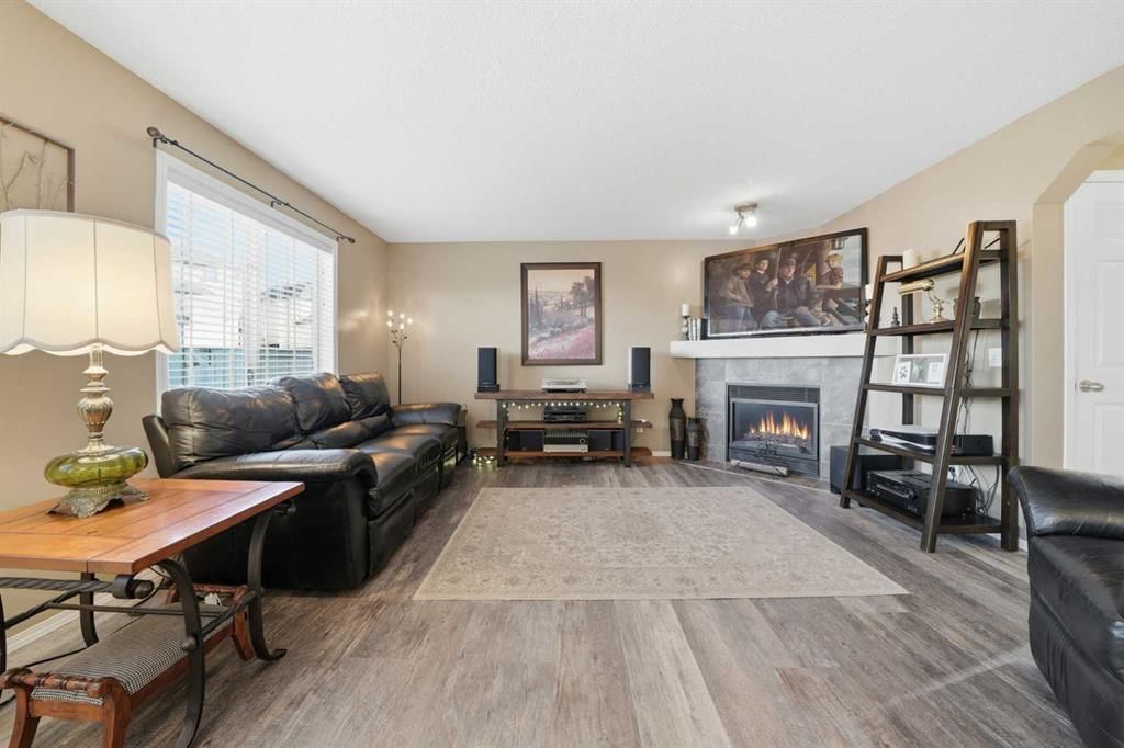 14 Kincora Drive NW, Calgary — photo 4 of 45