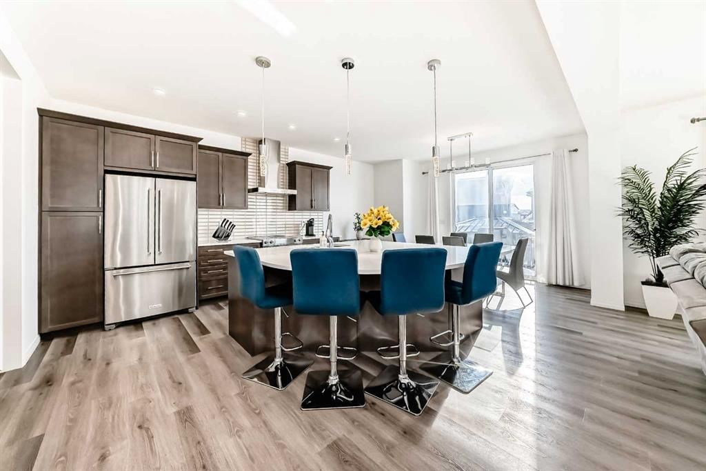 73 Carrington Circle NW, Calgary — photo 3 of 49