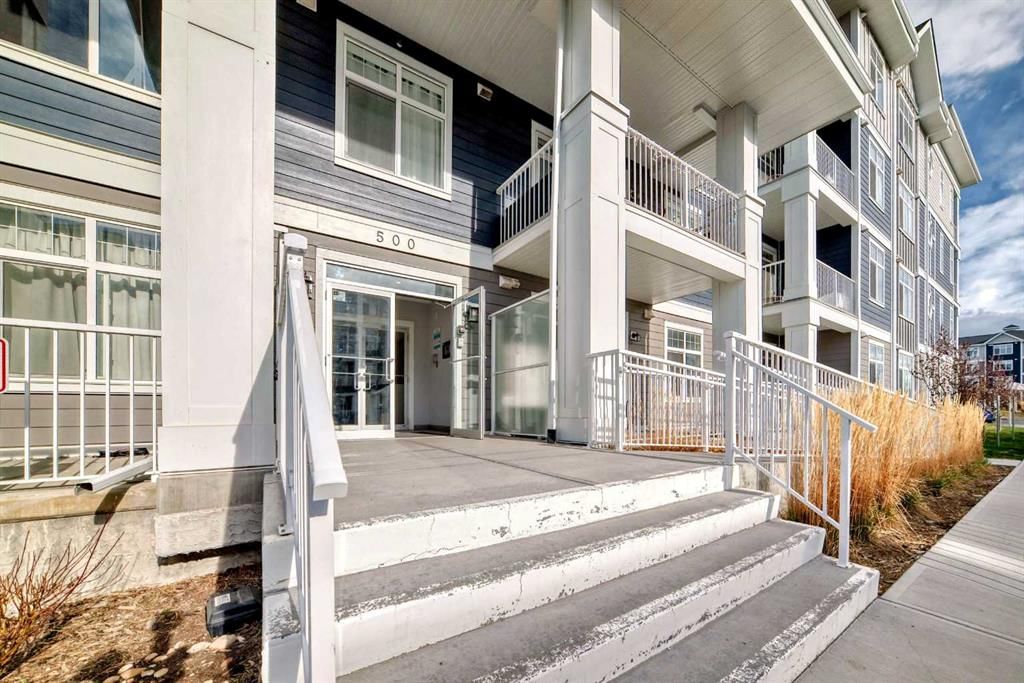 104, 500 Auburn Meadows Common SE, Calgary — photo 4 of 42