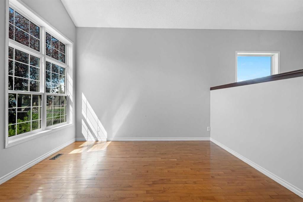159 Hidden Ranch Circle NW, Calgary — photo 4 of 44