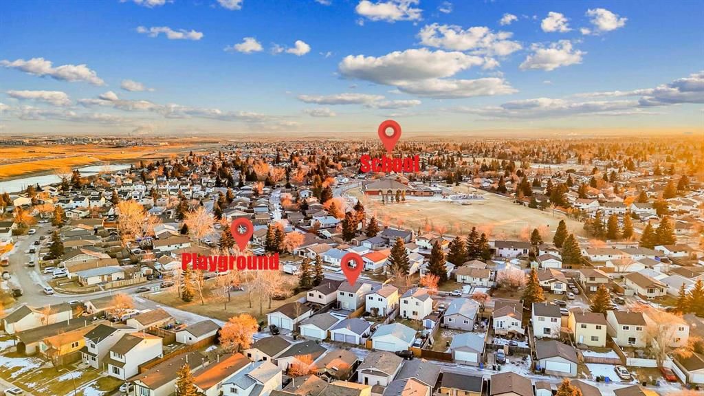 88 Abingdon Crescent NE, Calgary — photo 5 of 50