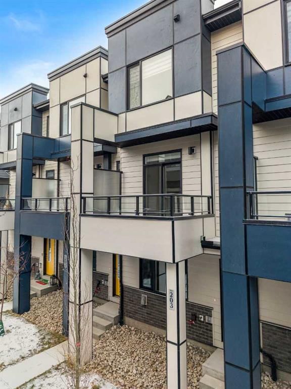203, 550 Seton Circle SE, Calgary — photo 2 of 50