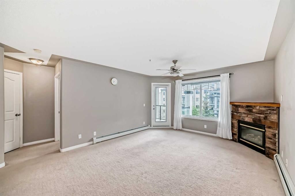 303, 369 Rocky Vista Park NW, Calgary — photo 5 of 29