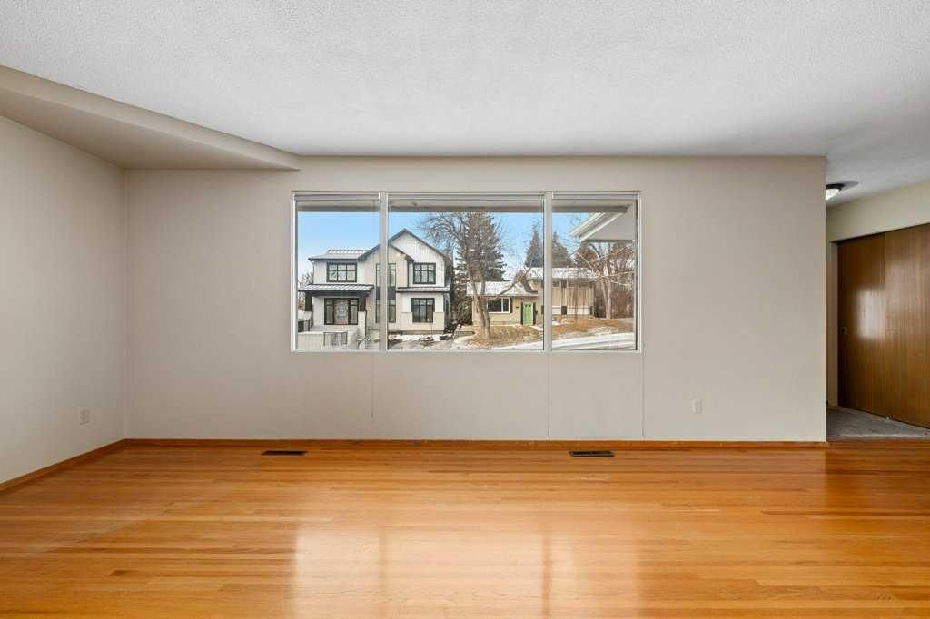 2719 Chalice Road NW, Calgary — photo 4 of 50