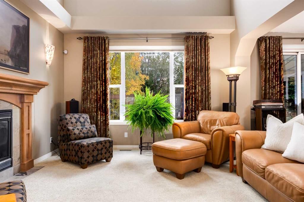 11756 Valley Ridge Boulevard NW, Calgary — photo 4 of 48