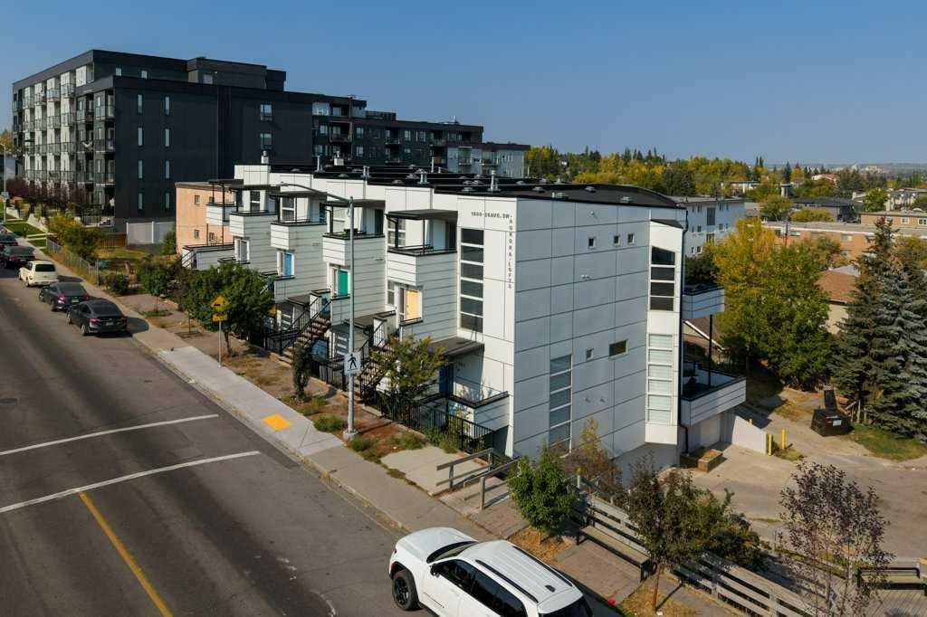 102, 1800 26 Avenue SW, Calgary — photo 3 of 22